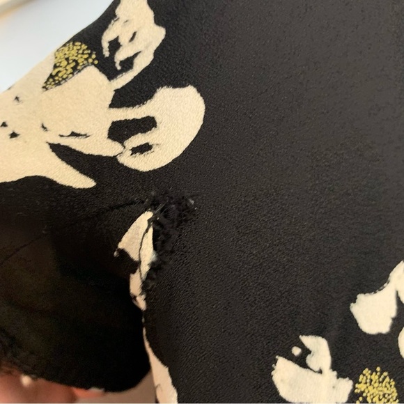 Proenza Schouler Short Sleeve Floral Printed Raw Hem Mini Dress Black Sz 6 - Picture 9 of 13